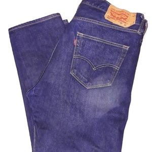 EUC LEVI'S 501 JEANS